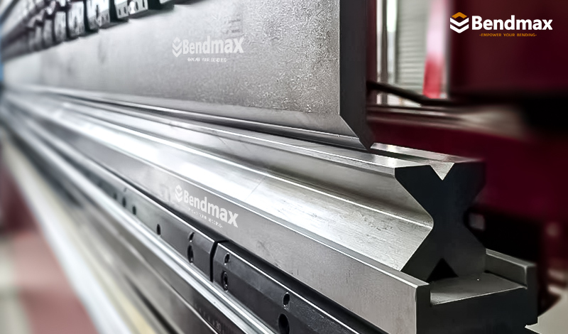 Bükme Kuvvetine Göre Doğru Pres Bükme Takımını Seçme Yöntemi